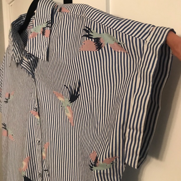 Adorable Nanette Lepore Shirt - Picture 7 of 8